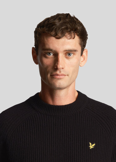 Lyle & Scott Truien Shaker stitch mock neck - jet black