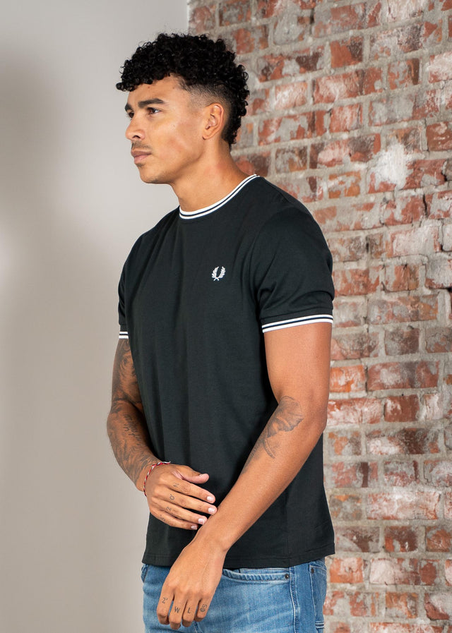 Fred Perry T-shirts Twin tipped t-shirt - night green snow white