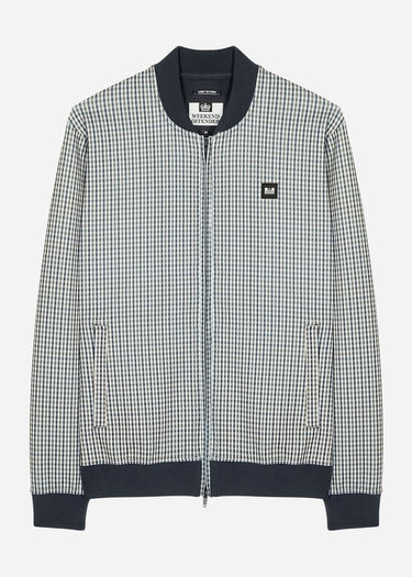 Weekend Offender Vesten Solomun - house check