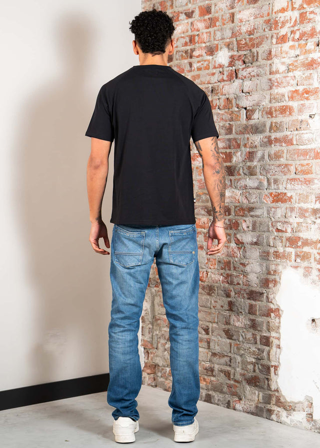Aquascutum T-shirts Raglan pocket t-shirt - black