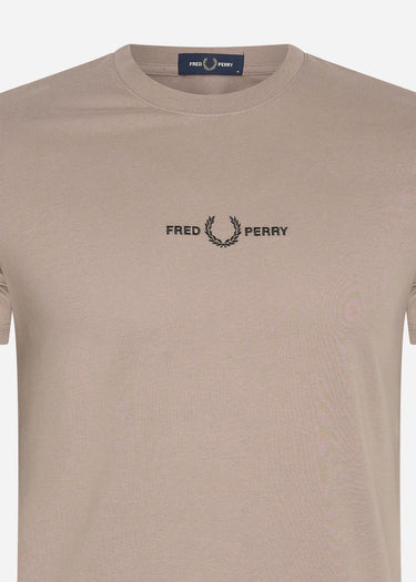 Fred Perry T-shirts Embroidered t-shirt - dark pink