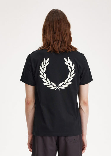 Fred Perry T-shirts Rear powder laurel graphic tee - black