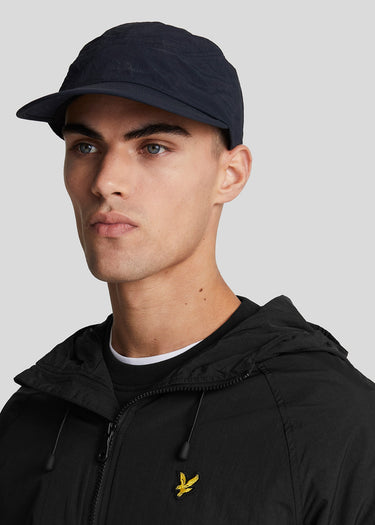 Lyle & Scott Jassen Hooded windbreaker jacket - jet black