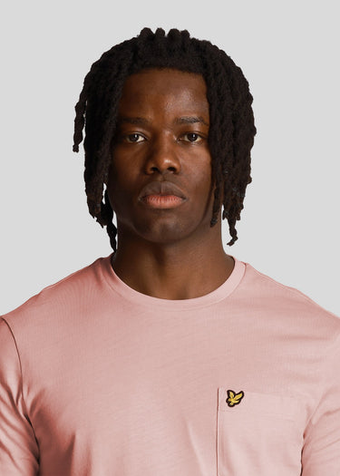 Lyle & Scott T-shirts Pocket t-shirt - palm pink
