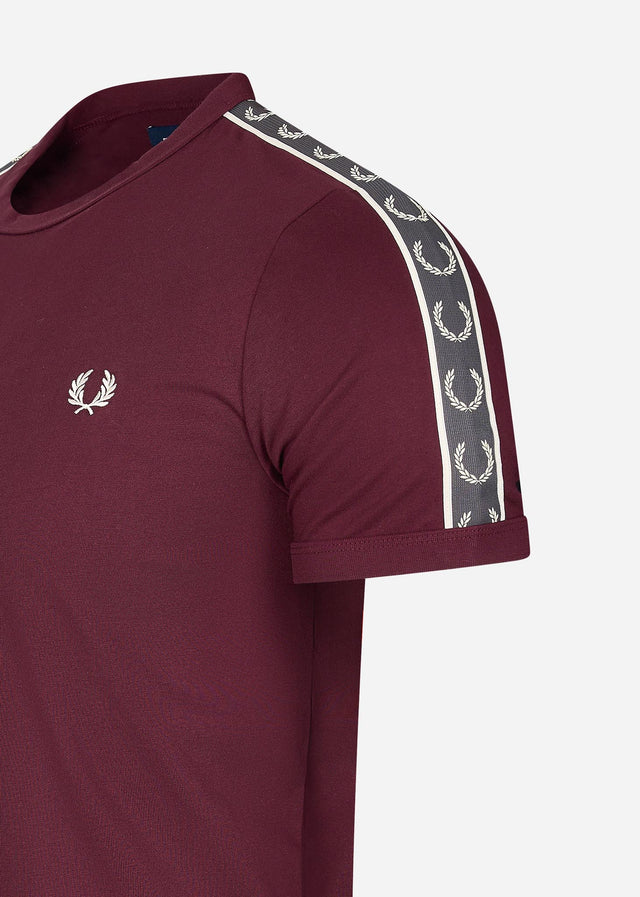 Fred Perry T-shirts Contrast tape ringer t-shirt - oxblood gunmetal