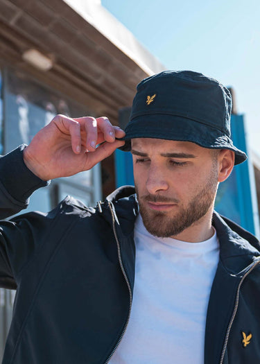Lyle & Scott Bucket Hats Cotton twill bucket hat - dark navy ss
