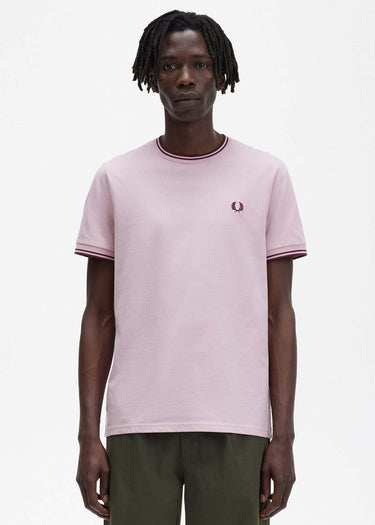 Fred Perry T-shirts Twin tipped t-shirt - chalky pink