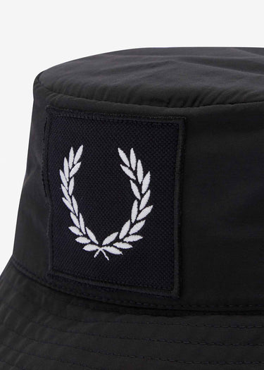 Fred Perry Bucket Hats Laurel wreath branded bucket hat - black