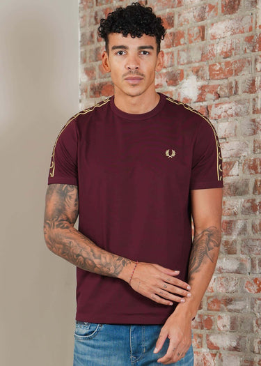 Fred Perry T-shirts Contrast tape ringer t-shirt - oxblood champagne