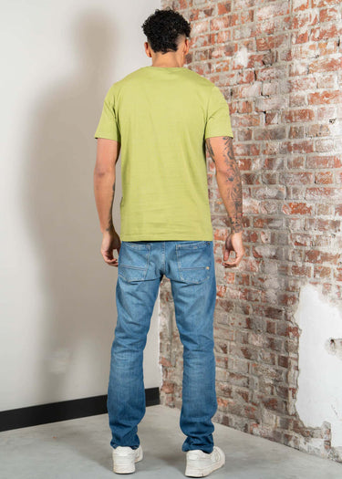 Lyle & Scott T-shirts Plain t-shirt - shrub green