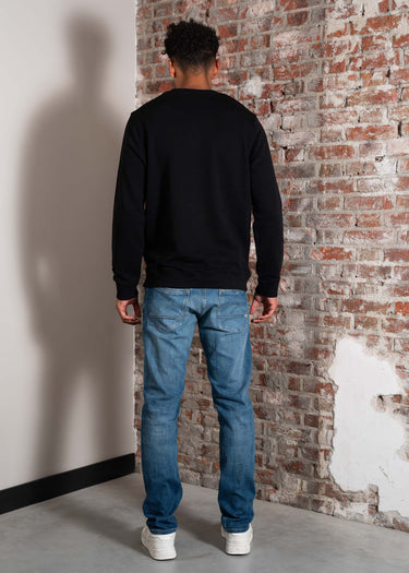 Lyle & Scott Truien Loopback embroidered crew neck sweatshirt - jet black white