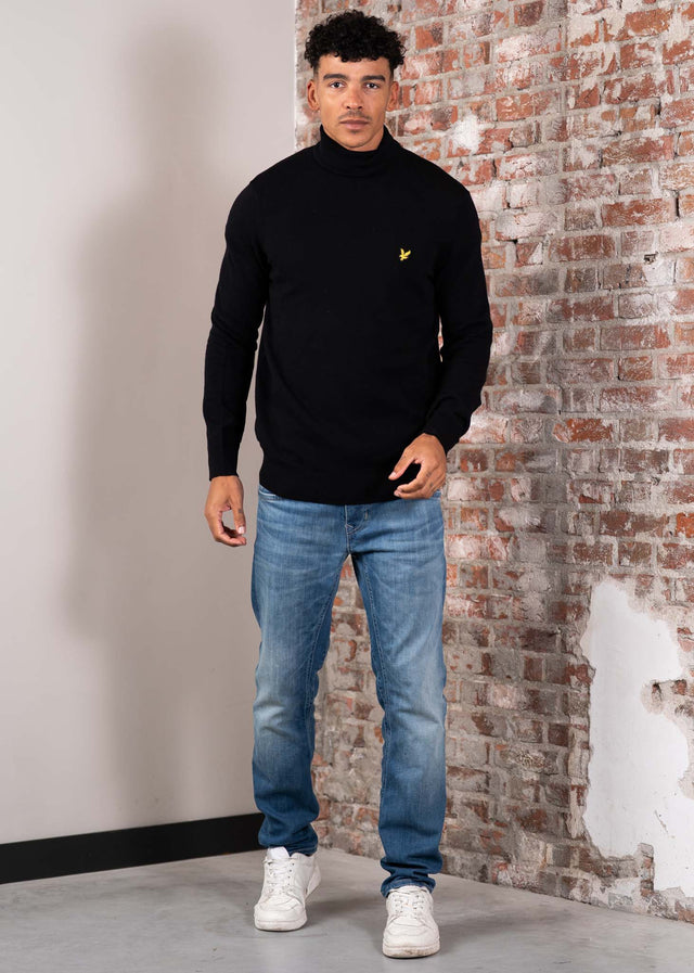 Lyle & Scott Truien Cotton merino turtleneck jumper - jet black
