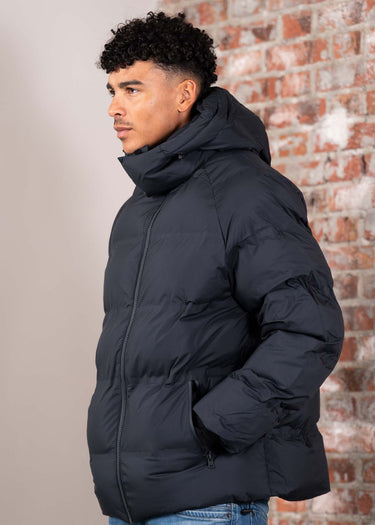 Lyle & Scott Jassen Welded wadding jacket - jet black