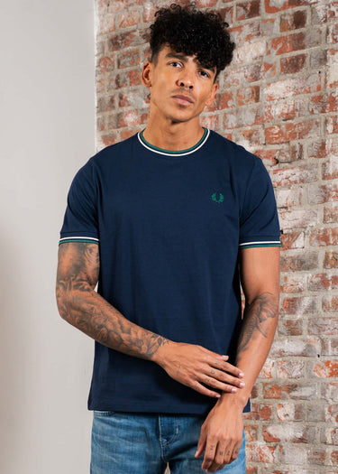 Fred Perry T-shirts Twin tipped t-shirt - Dark Carbon Light Ecru Label Green