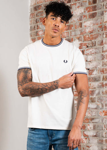 Fred Perry T-shirts Twin tipped t-shirt - ecru tennis blue