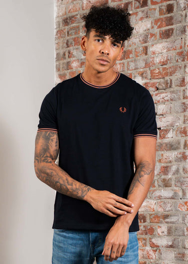Fred Perry T-shirts Twin tipped t-shirt - navy cinnamon