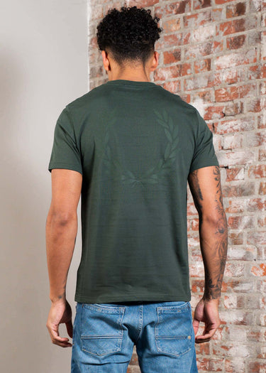 Fred Perry T-shirts Rear powder laurel graphic tee - court green