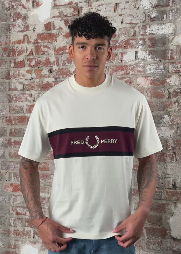 Fred Perry T-shirts Embroidered panel t-shirt - ecru